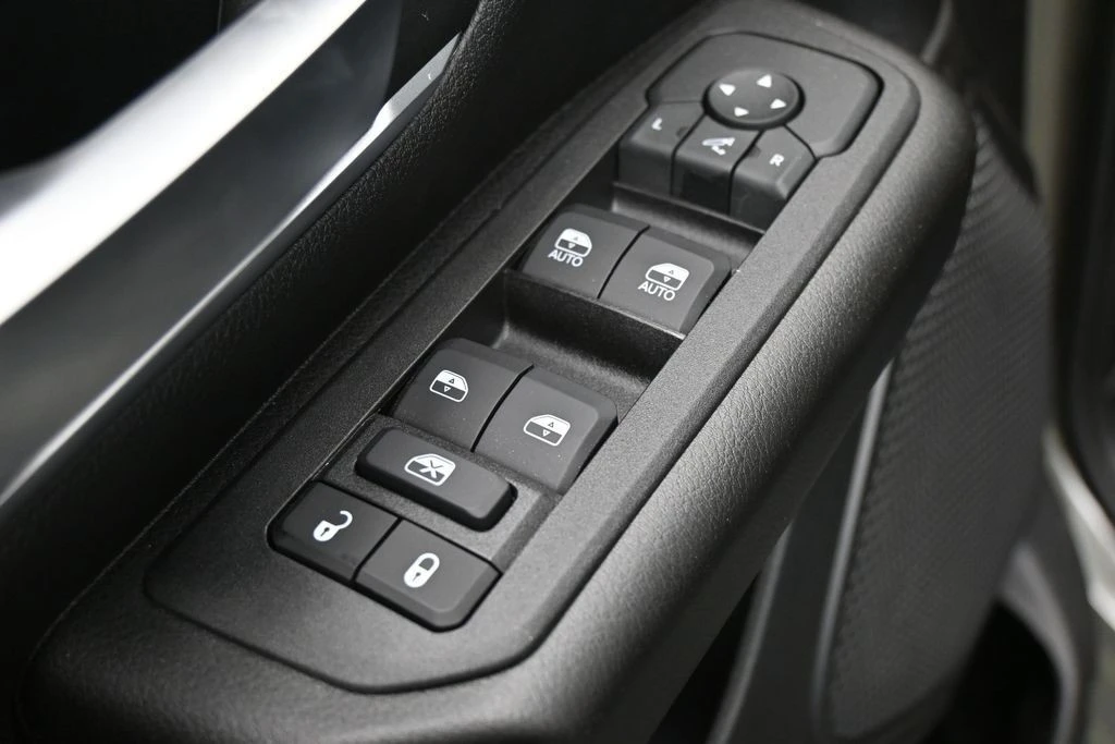 2026 Ram 1500 2nd Gen - Image 14 of 31