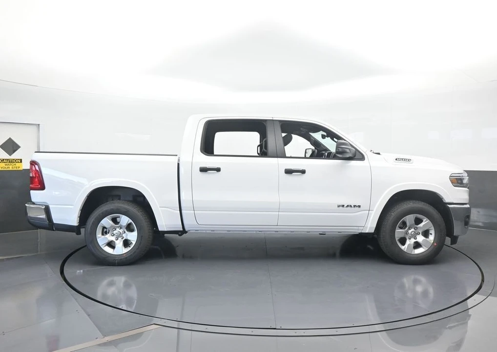 2026 Ram 1500 2nd Gen - Image 7 of 31