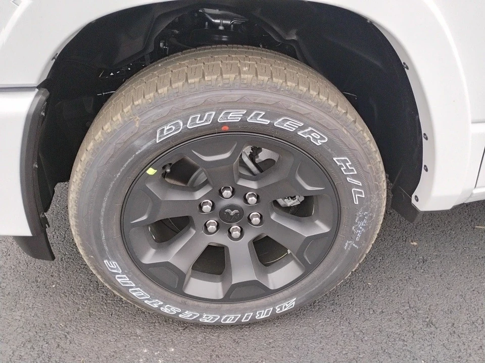 2026 Ram 1500 2nd Gen - Image 9 of 12