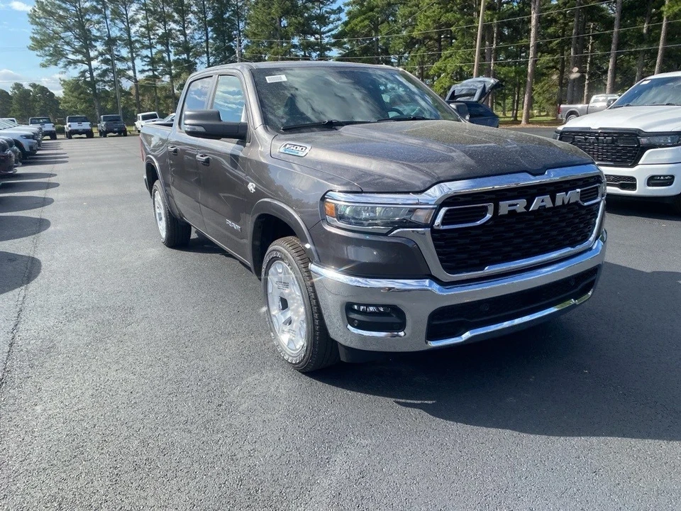 2026 Ram 1500 2nd Gen - Image 3 of 12