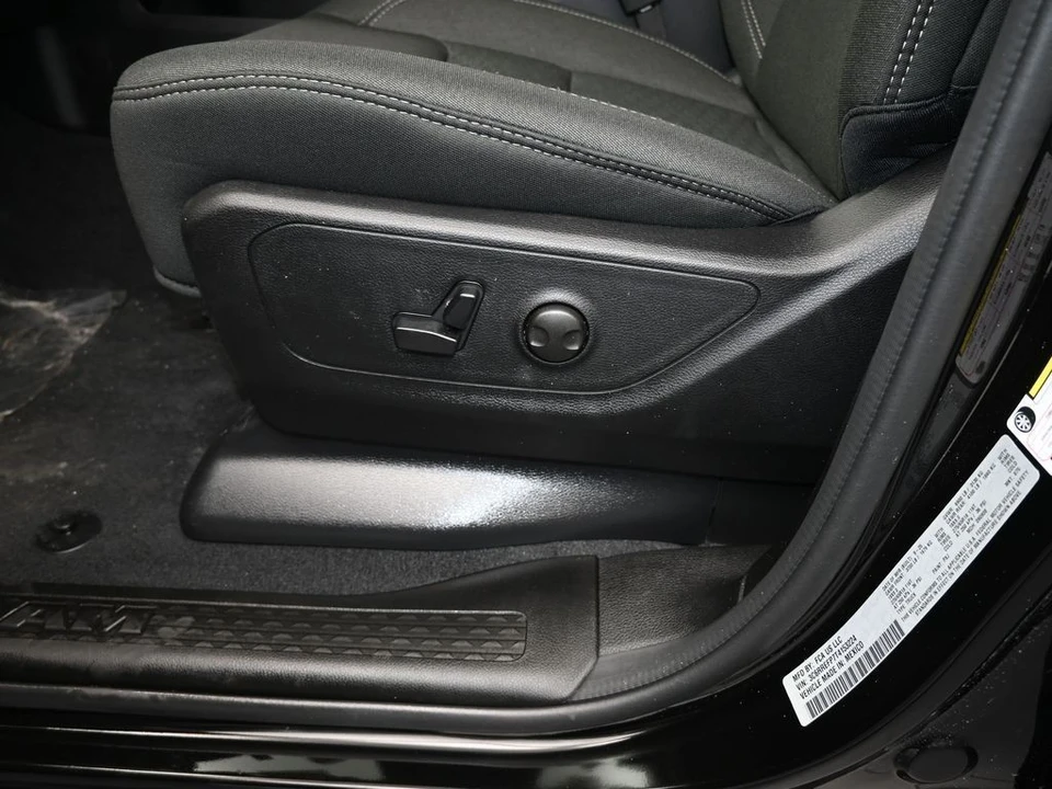 2026 Ram 1500 2nd Gen - Image 14 of 31