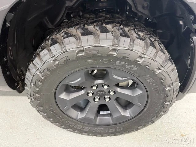 2026 Ram 1500 2nd Gen - Image 4 of 12