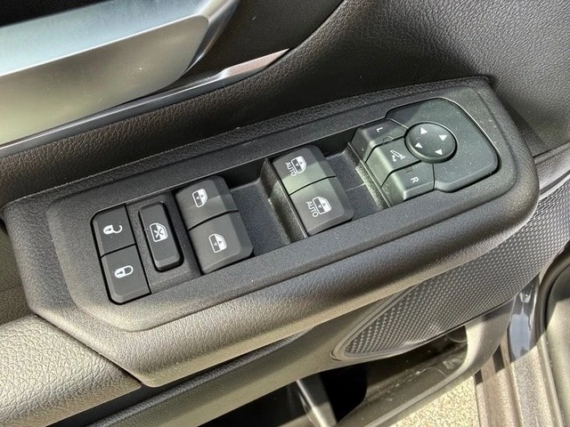 2026 Ram 1500 2nd Gen - Image 18 of 31