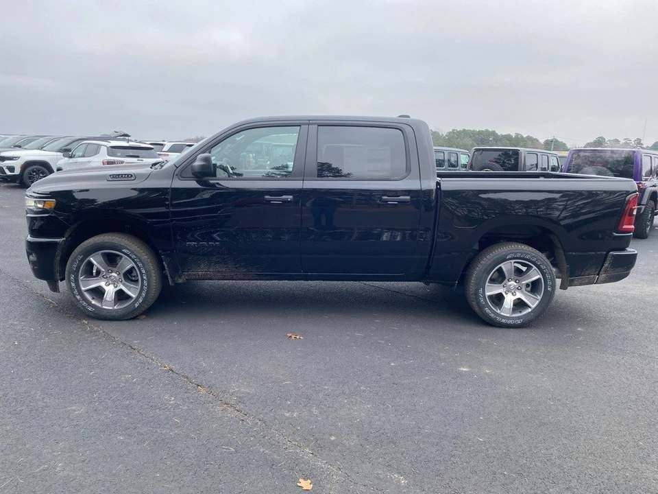 2026 Ram 1500 2nd Gen - Image 8 of 12