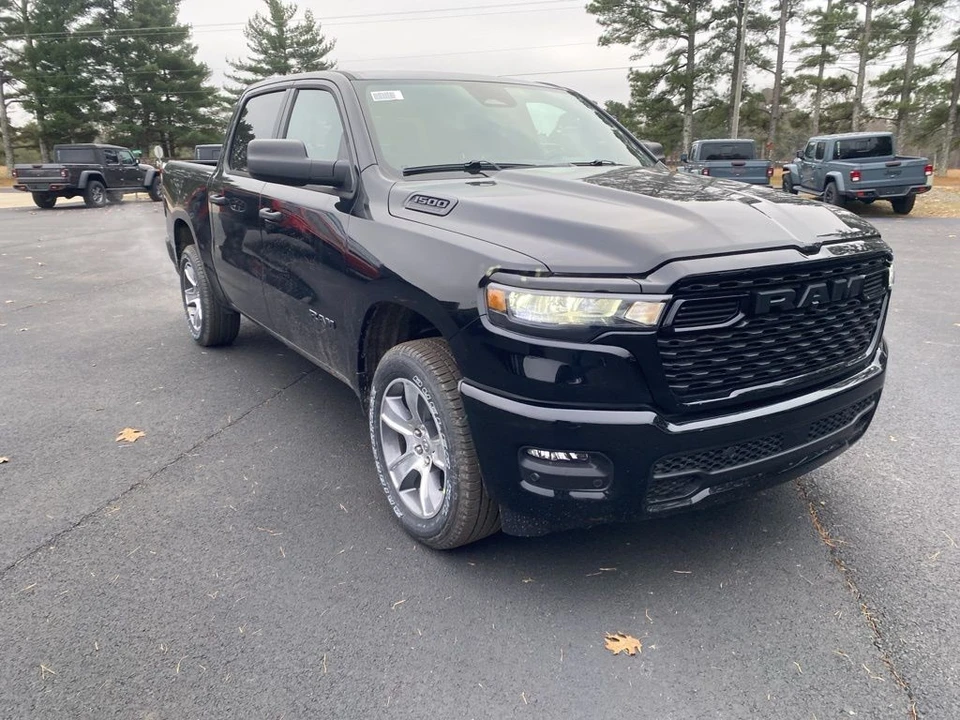 2026 Ram 1500 2nd Gen - Image 3 of 12