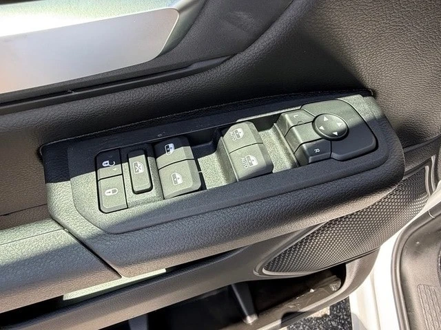 2026 Ram 1500 2nd Gen - Image 14 of 30