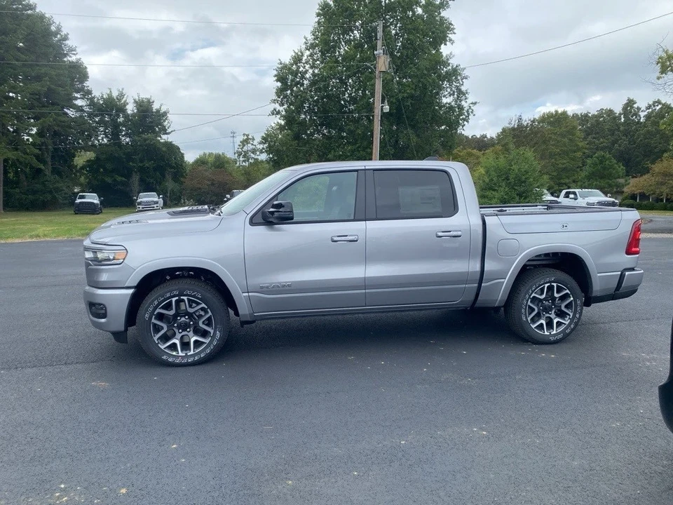 2026 Ram 1500 2nd Gen - Image 8 of 12