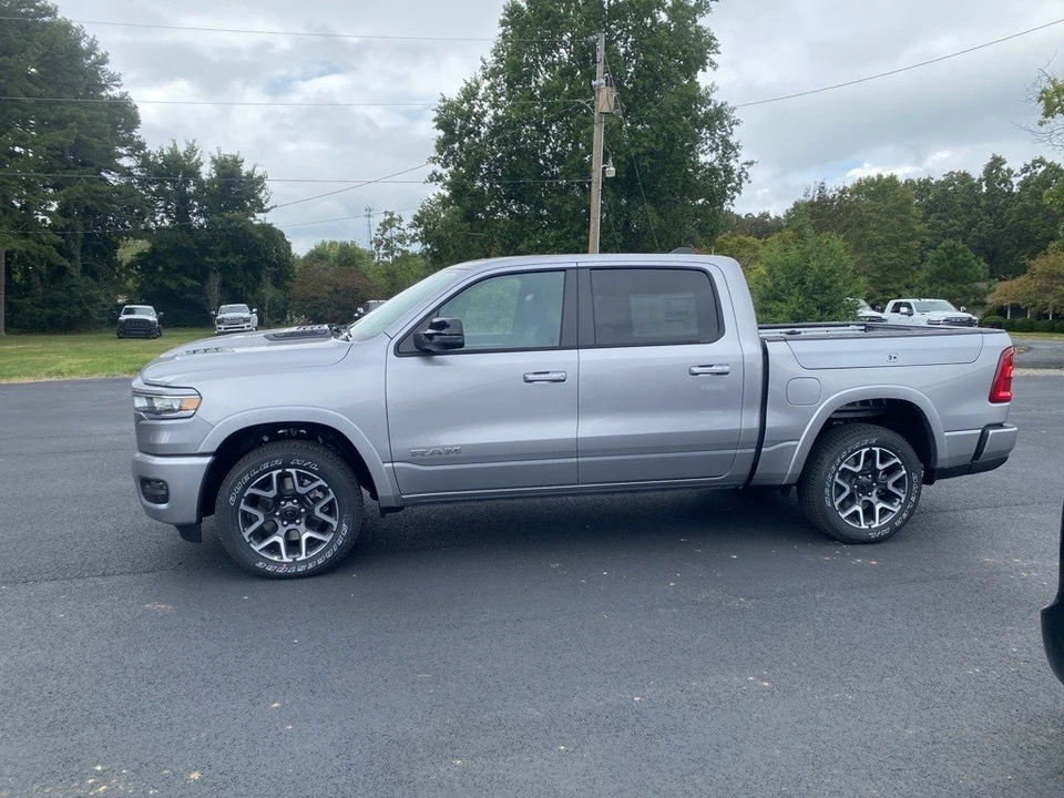 2026 Ram 1500 2nd Gen - Image 8 of 12