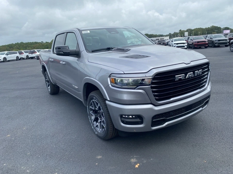 2026 Ram 1500 2nd Gen - Image 3 of 12