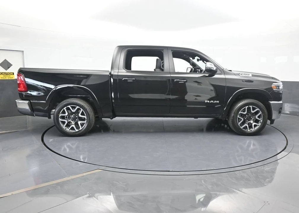 2026 Ram 1500 2nd Gen - Image 7 of 12