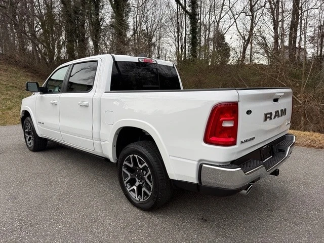 2026 Ram 1500 - Image 11 of 31