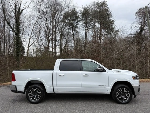 2026 Ram 1500 - Image 6 of 31