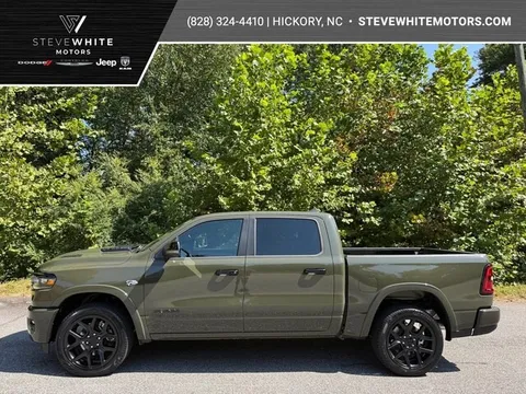 2026 Ram 1500 Laramie Crew Hemi 4WD Night Edition