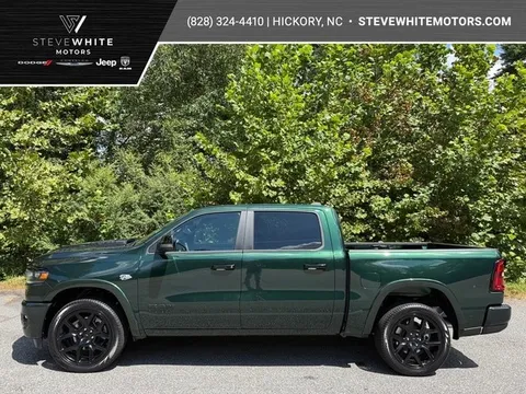 2026 Ram 1500 Laramie Crew Hemi 4WD Night Edition