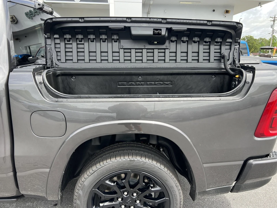 2026 Ram 1500 2nd Gen - Image 15 of 31