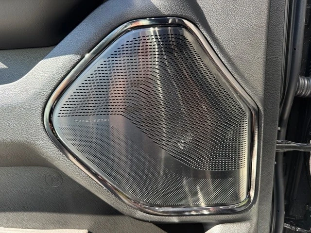 2026 Ram 1500 2nd Gen - Image 17 of 31