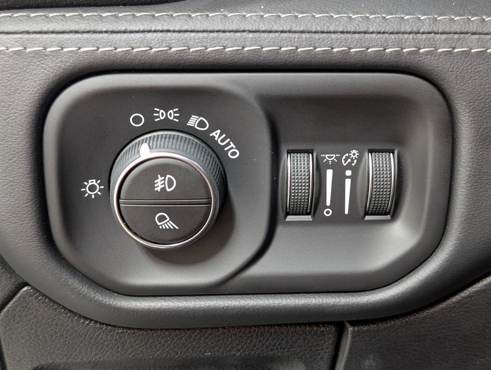 2026 Ram 1500 2nd Gen - Image 13 of 31
