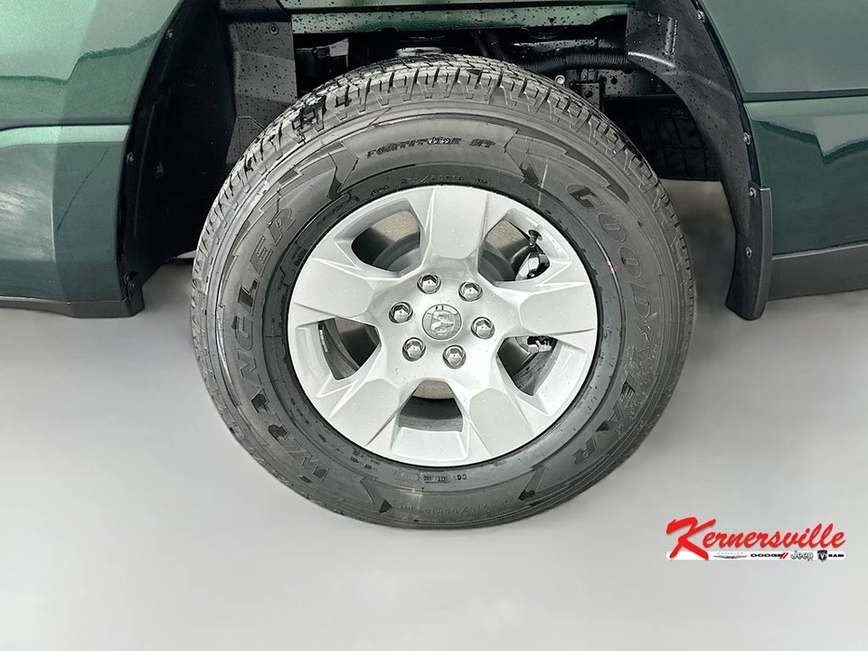 2026 Ram - Image 16 of 21