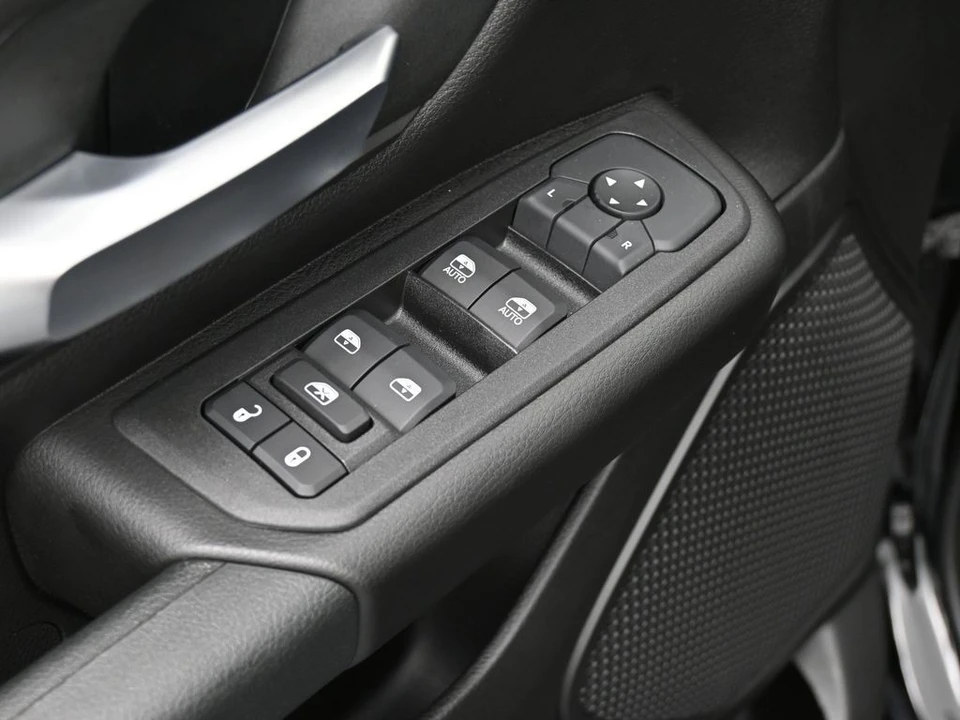 2026 Ram 1500 2nd Gen - Image 16 of 31