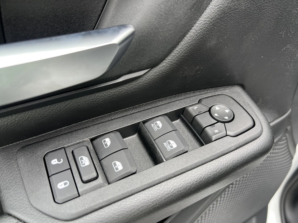2026 Ram 1500 2nd Gen - Image 17 of 31