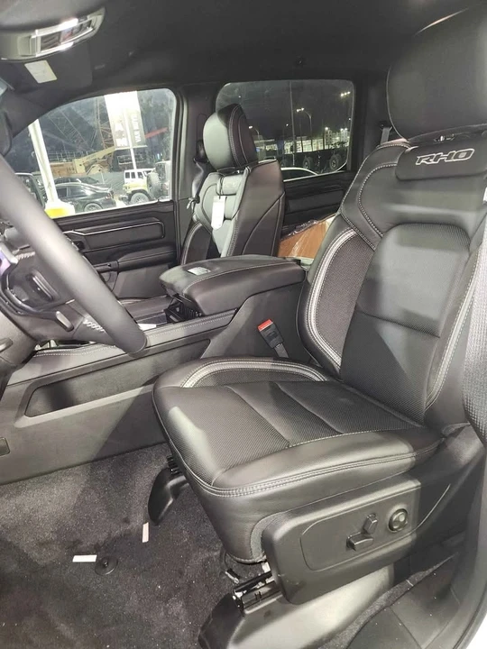 2026 Ram 1500 - Image 9 of 12