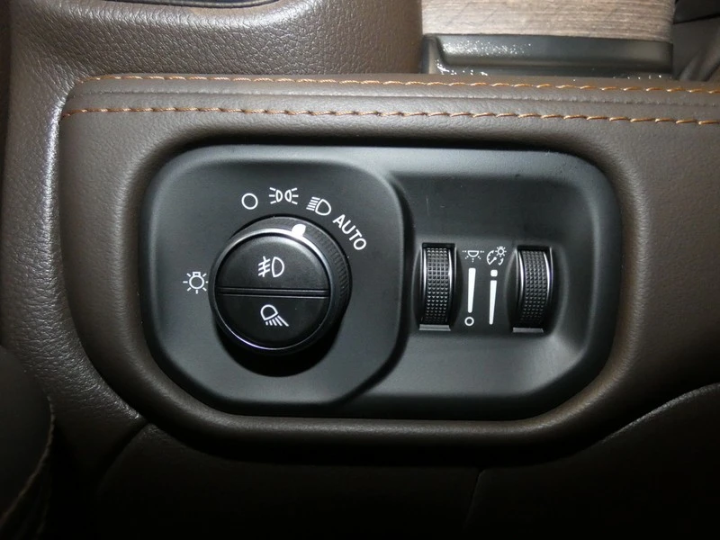 2026 Ram 2500 - Image 27 of 31