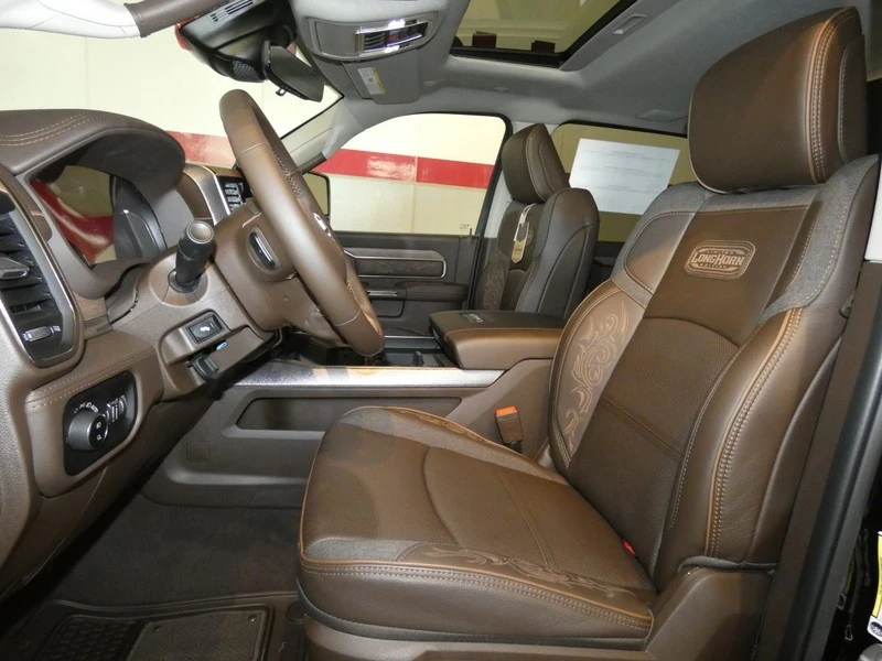 2026 Ram 2500 - Image 12 of 31