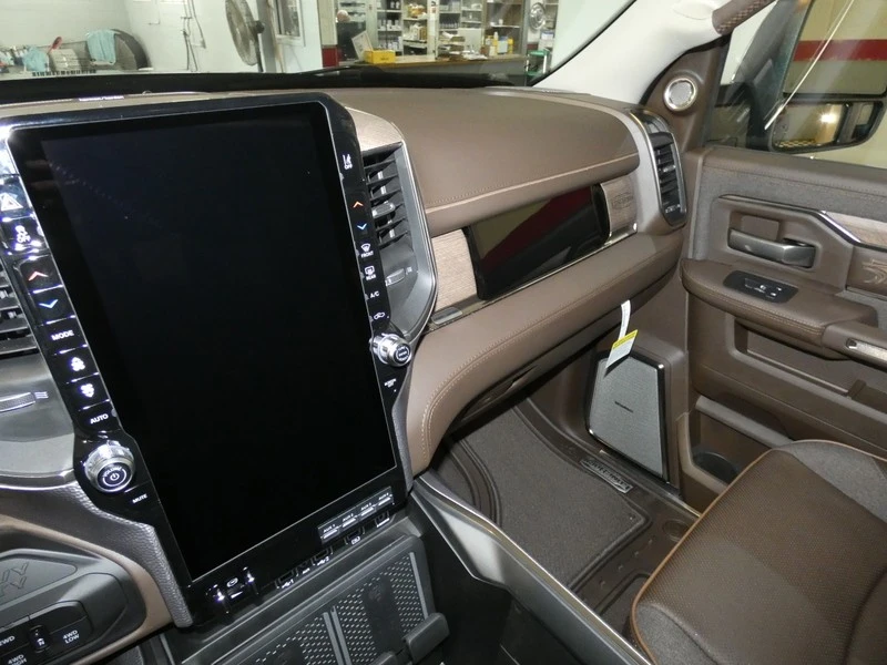 2026 Ram 2500 - Image 14 of 31