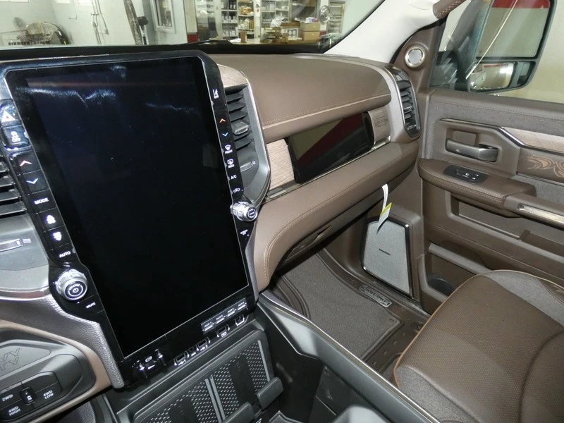 2026 Ram 2500 - Image 14 of 31