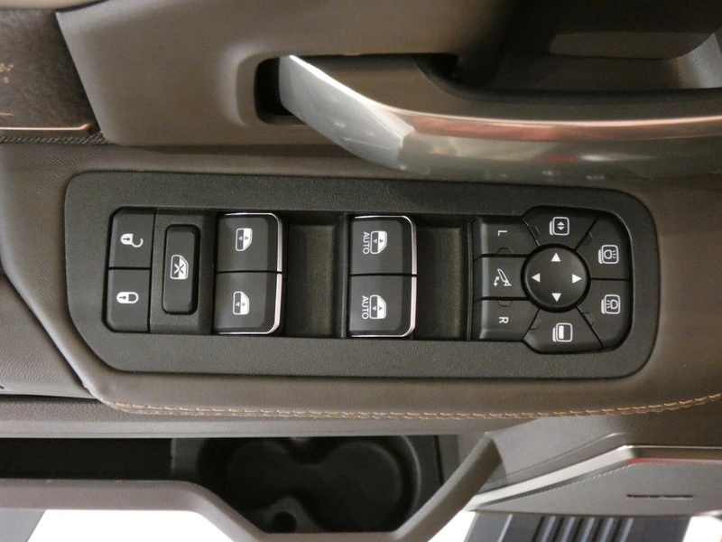 2026 Ram 2500 - Image 27 of 31