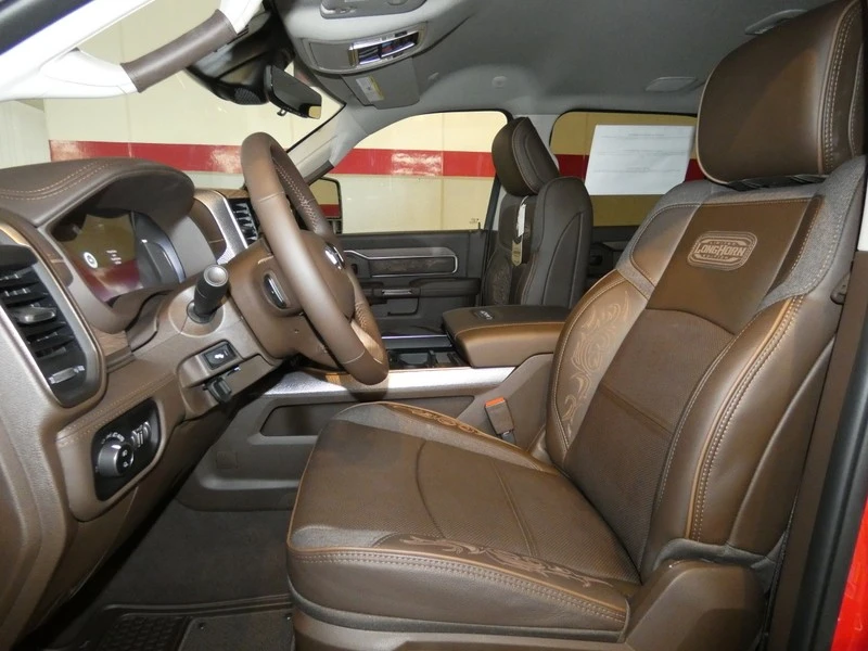 2026 Ram 2500 - Image 11 of 31