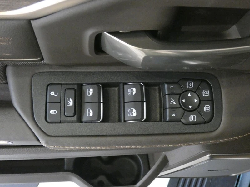 2026 Ram 2500 - Image 30 of 31