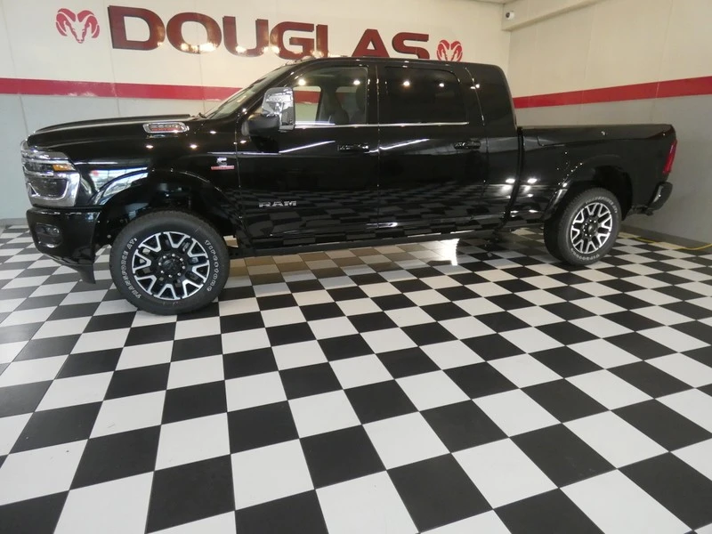 2026 Ram 2500 - Image 3 of 31