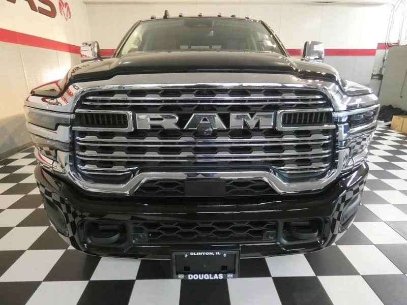 2026 Ram 2500 - Image 4 of 31