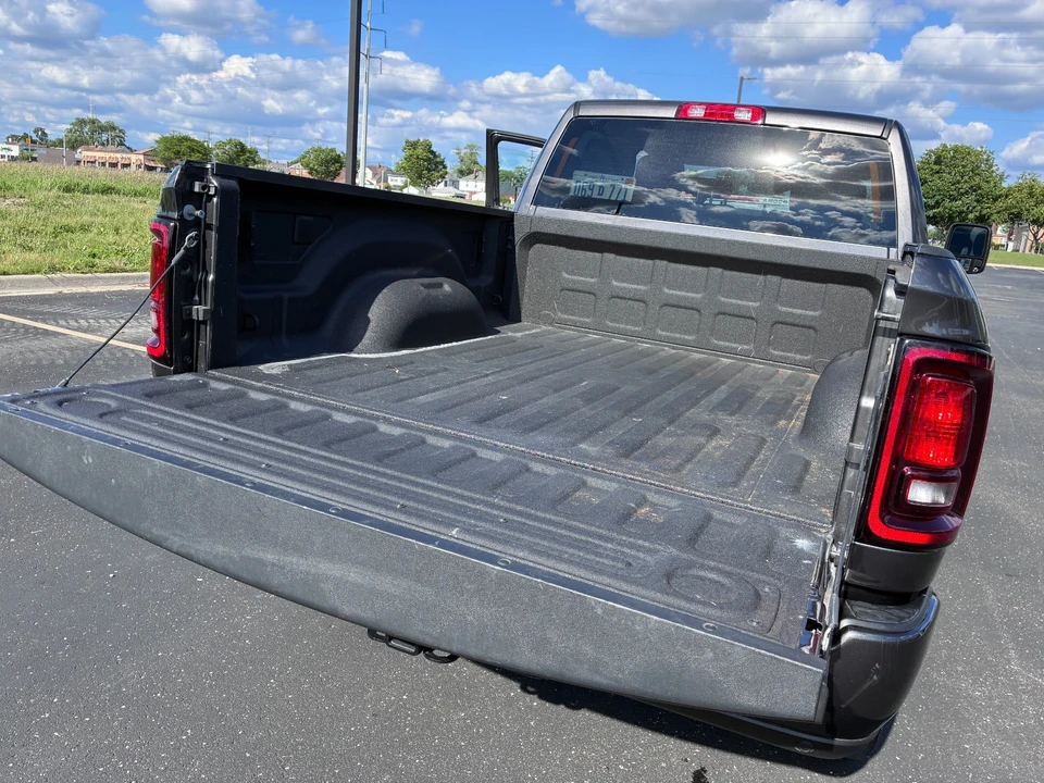 2026 Ram 2500 - Image 12 of 31