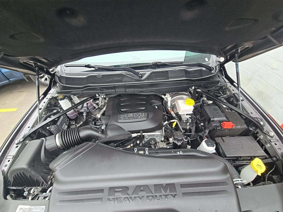 2026 Ram 2500 - Image 11 of 31
