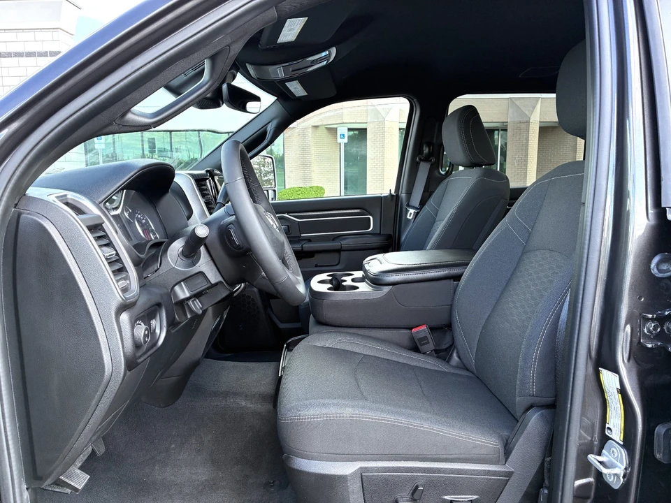 2026 Ram 2500 - Image 24 of 31
