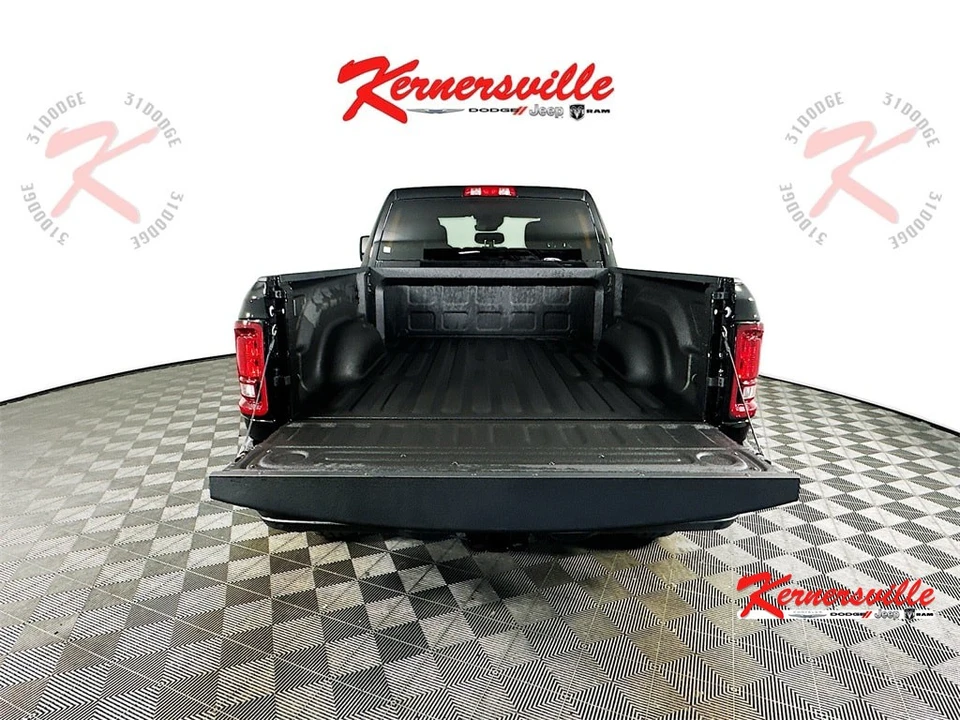 2026 Ram 2500 - Image 16 of 21