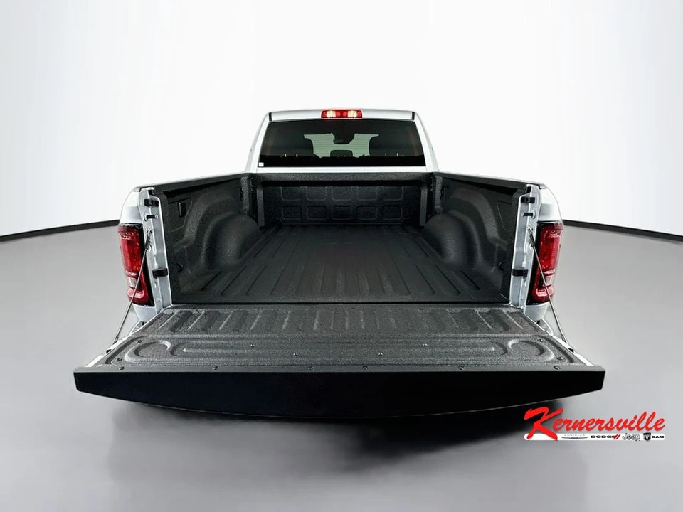 2026 Ram 2500 - Image 15 of 20