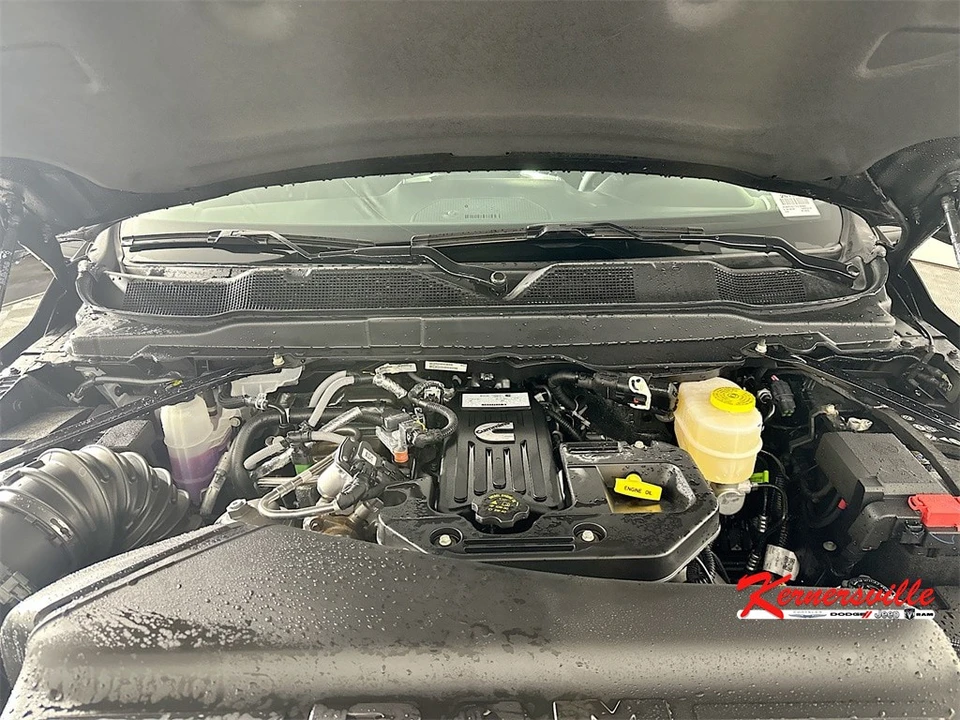 2026 Ram 2500 - Image 18 of 21