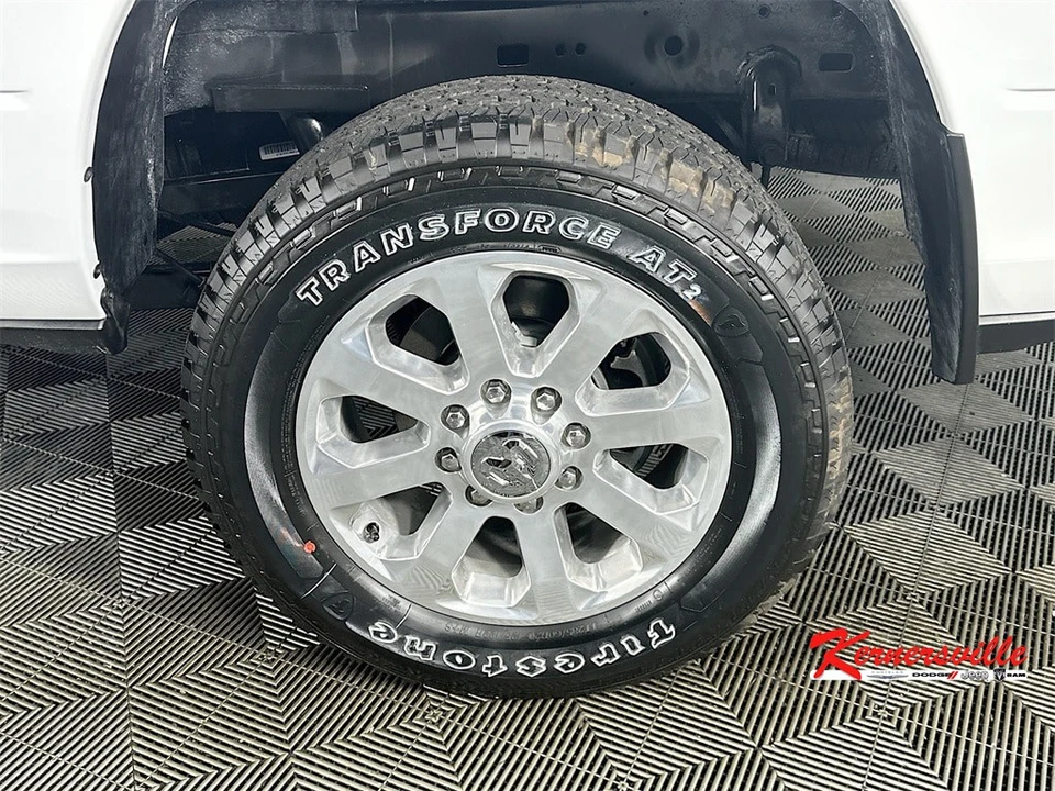 2026 Ram 2500 - Image 17 of 21