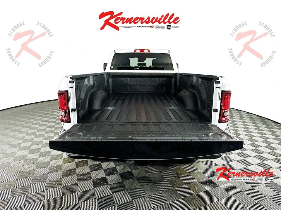 2026 Ram 2500 - Image 16 of 21