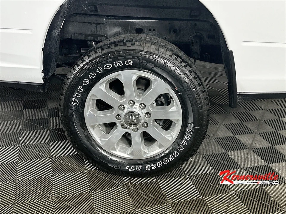 2026 Ram 2500 - Image 17 of 21
