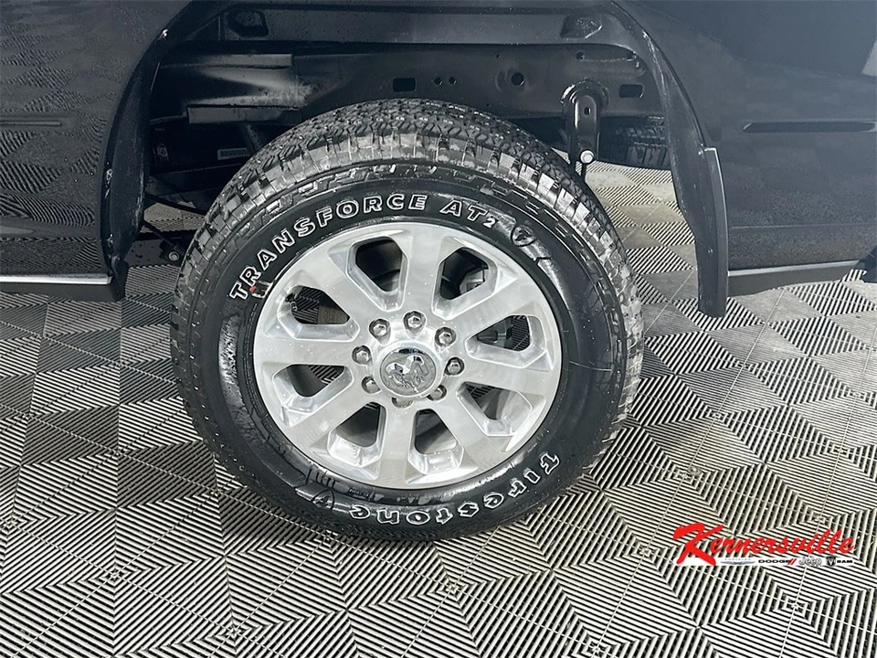 2026 Ram 2500 - Image 17 of 21
