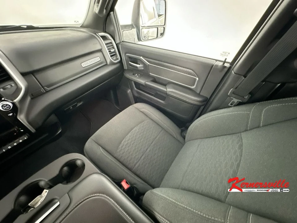 2026 Ram 2500 - Image 11 of 24