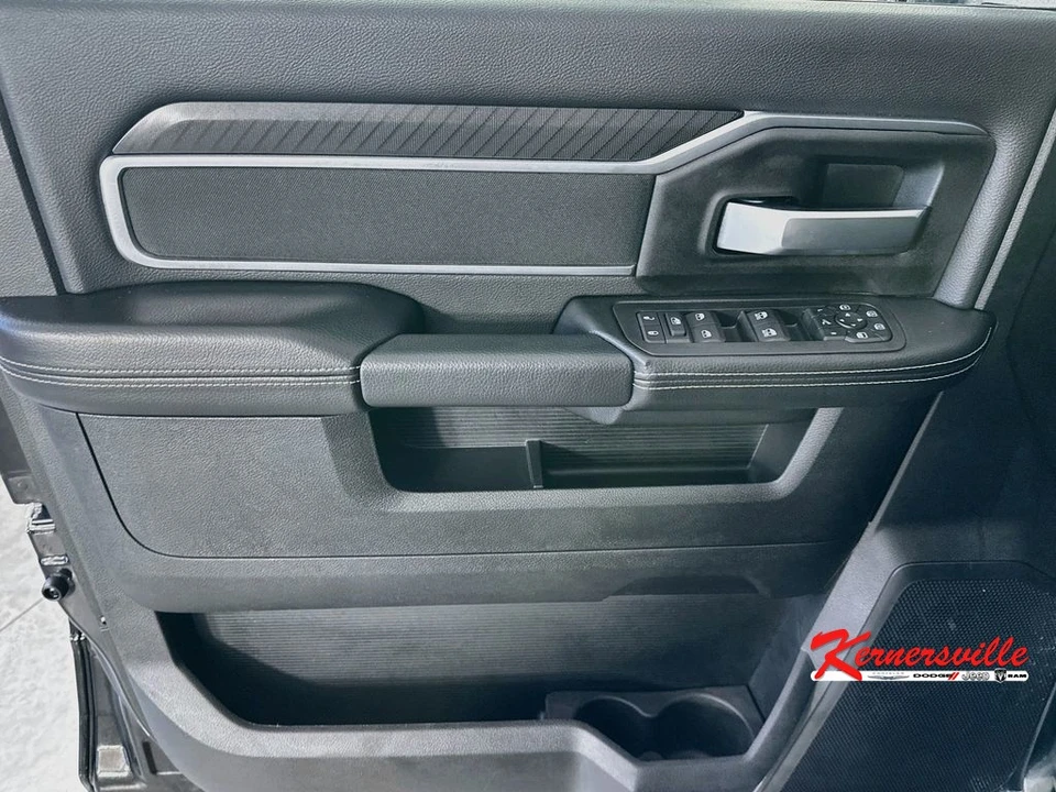 2026 Ram 2500 - Image 23 of 24