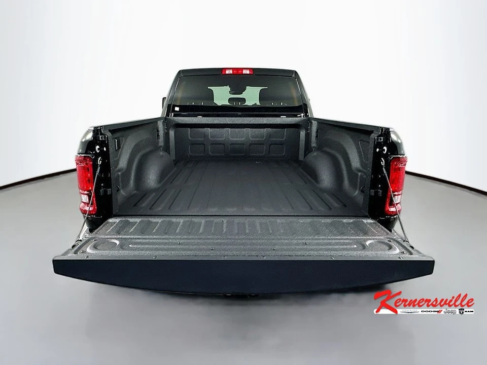 2026 Ram 2500 - Image 16 of 21