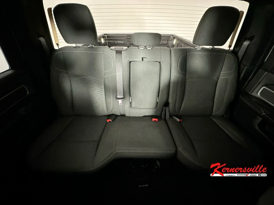 2026 Ram 2500 - Image 13 of 24