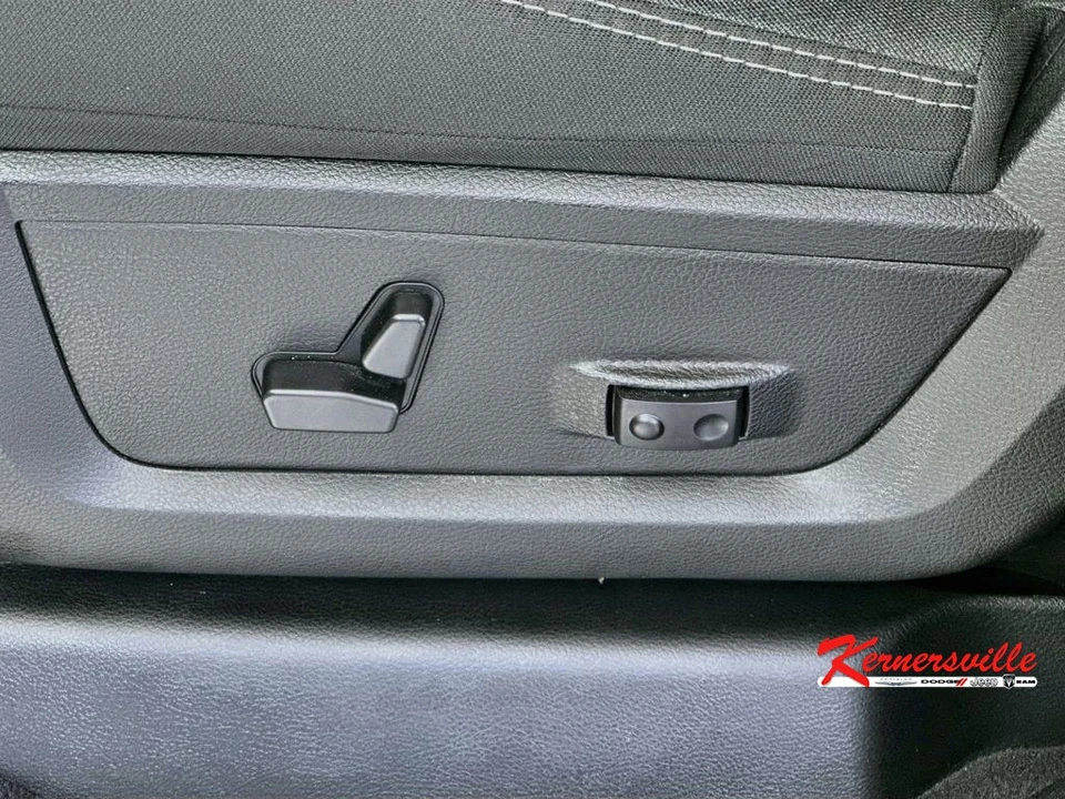 2026 Ram 2500 - Image 21 of 24