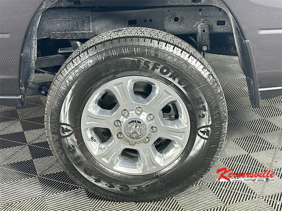 2026 Ram 2500 - Image 17 of 21